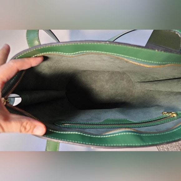 Auth LOUIS VUITTON Saint Jacques Large Green Epi Leather Tote Bag PRELOVED - Picture 4 of 6
